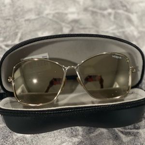 Oversized sunglasses